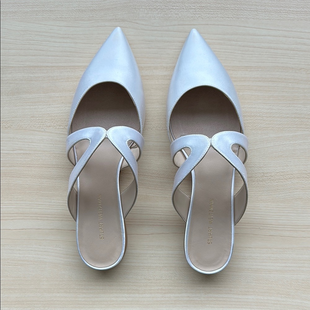 Stuart Weitzman Mariposa Flat Mule Women’s Size 6 Pointed Toe Flats